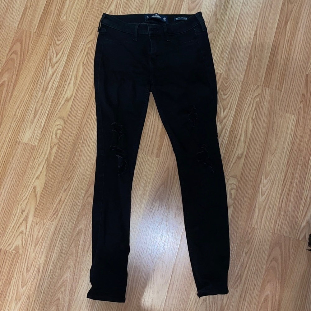 Low rise Hollister skinny jeans